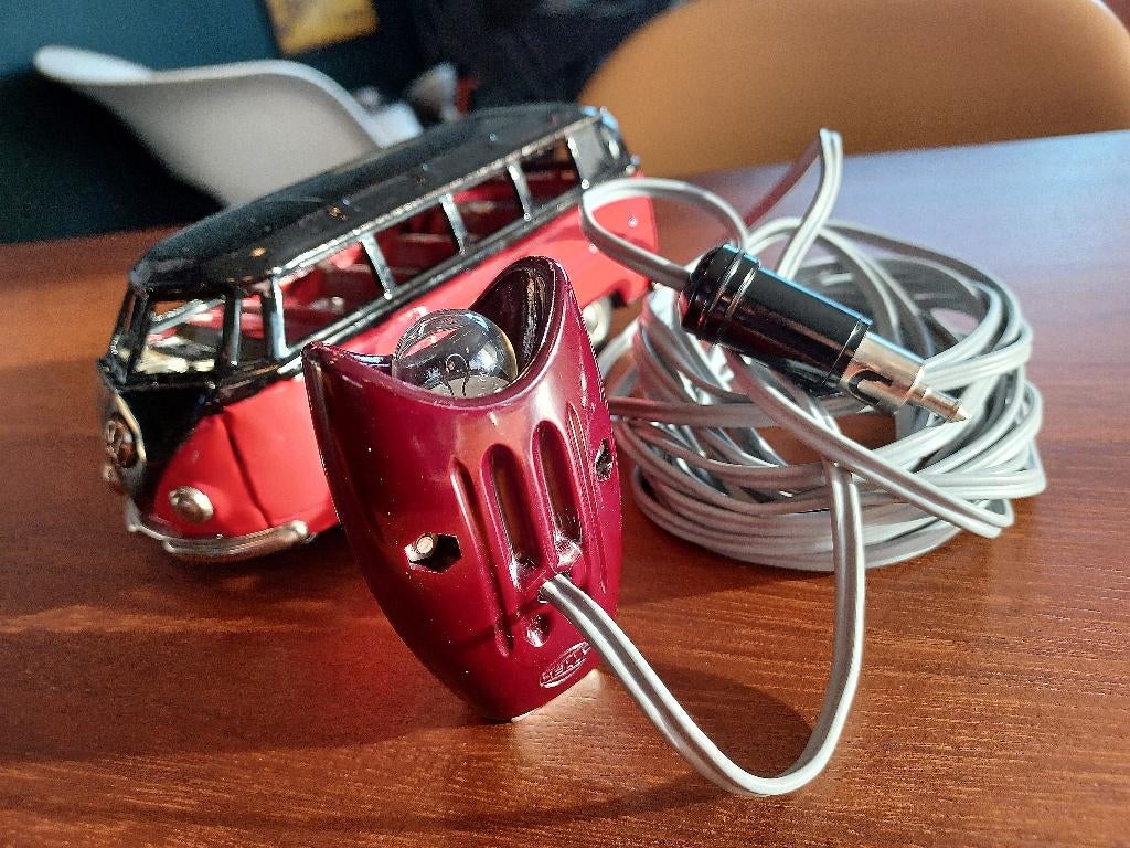 Lampe HELLA NOS vintage 50's VW Cox Porsche 356 Mercedes, Autos : Pièces & Accessoires, Enlèvement, Neuf, Pièces Oldtimer ou Ancêtre