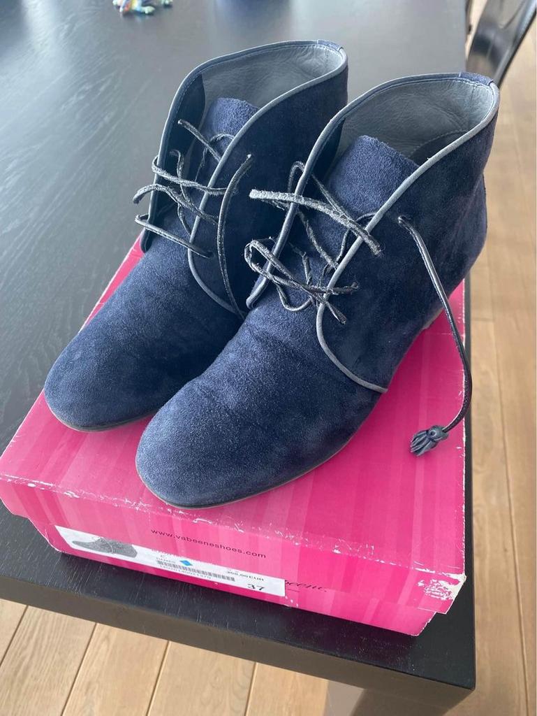 Bottines en daim bleu foncé à talon compensé taille 37, Enlèvement ou Envoi, Comme neuf