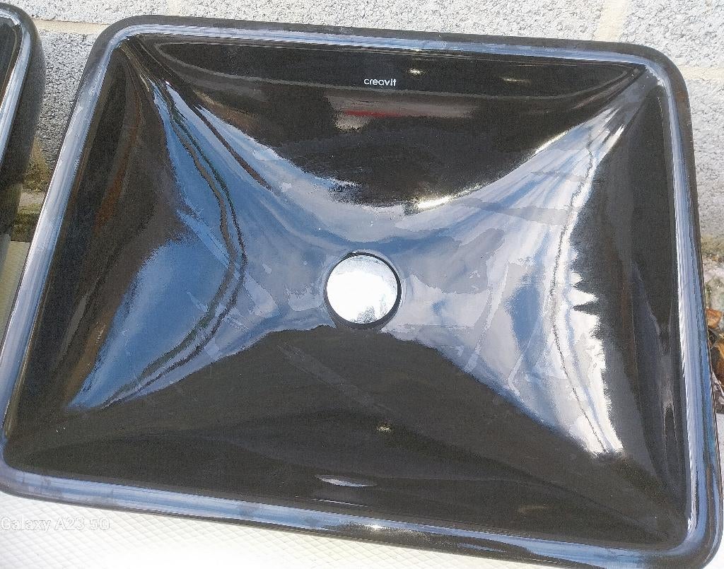 Deux Vasque Creavit a poser, Lavabo ou Évier, Moins de 25 cm, Moins de 100 cm, Enlèvement