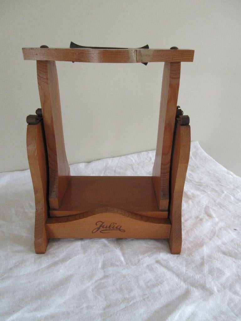 Houten flessenhouder schenksysteem voor Grappa JULIA vintage, Ophalen