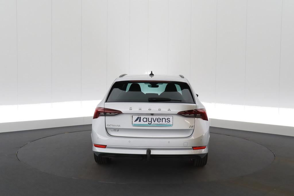 (2BBG974) SKODA OCTAVIA COMBI, Autos, 1395 cm³, Argent ou Gris, Achat, Carnet d'entretien