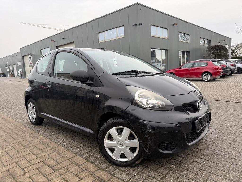 Toyota Aygo 1.0 Benzine | 3 deurs | Lage km | Toyota histori, Auto's, Toyota, Voorwielaandrijving, 4 zetels, 765 kg, Bedrijf