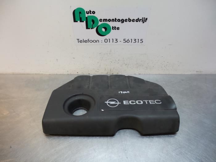 Plaque de protection moteur d'un Opel Astra (Astra H 04-), -, Opel, Utilisé, -