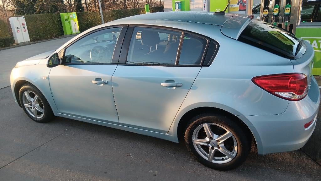 Voiture, Autos, Euro 5, Achat, 131 cm³, Boîte manuelle