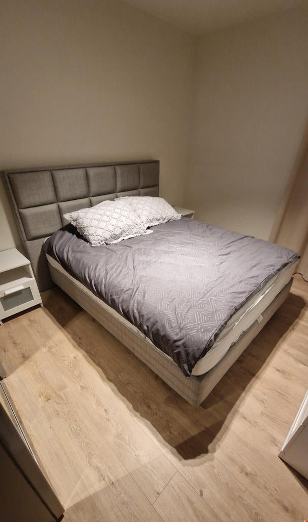 BED + MATRAS, Huis en Inrichting, Slaapkamer | Bedden, Ophalen, Verstelbaar, Tweepersoons, Zo goed als nieuw