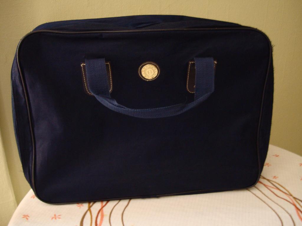 Nouveau sac de voyage/ordinateur portable en parfait état, Bijoux, Sacs & Beauté, Neuf, Enlèvement ou Envoi, 35 à 55 cm, Bleu