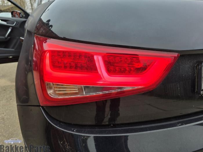 Feu arrière gauche d'un Audi A1, Autos : Pièces & Accessoires, Éclairage, Audi, Utilisé, 3 mois de garantie