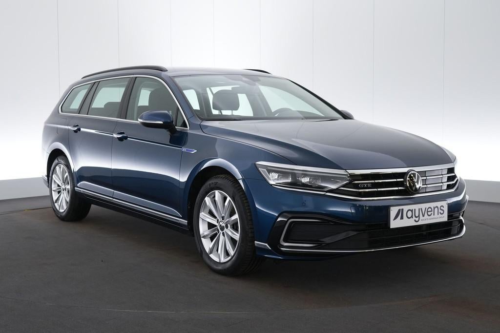 (2DQY350) VOLKSWAGEN PASSAT VARIANT, Auto's, Volkswagen, Stof, Gebruikt, Euro 6, Plug-in hybride