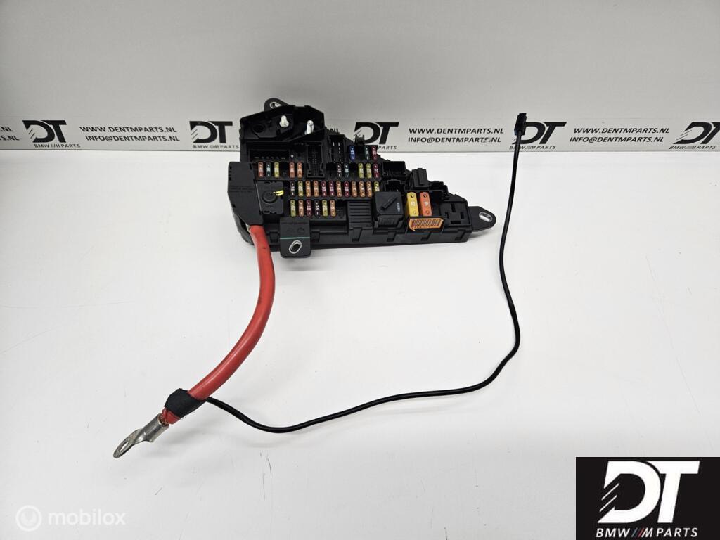 Zekeringkast achter BMW M5 E60 S85 V10 S85B50 61149138830, Gebruikt, Ophalen of Verzenden, BMW, BMW
