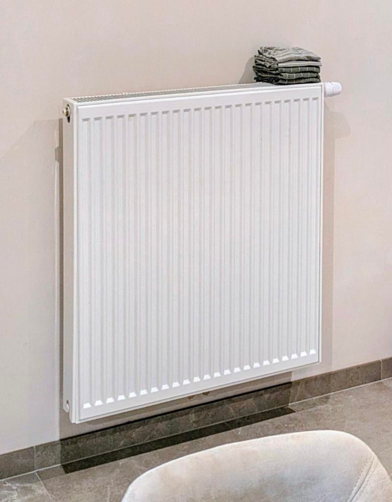 Complete radiator type 22 (90x60), Bricolage & Construction, Chauffage & Radiateurs, Enlèvement