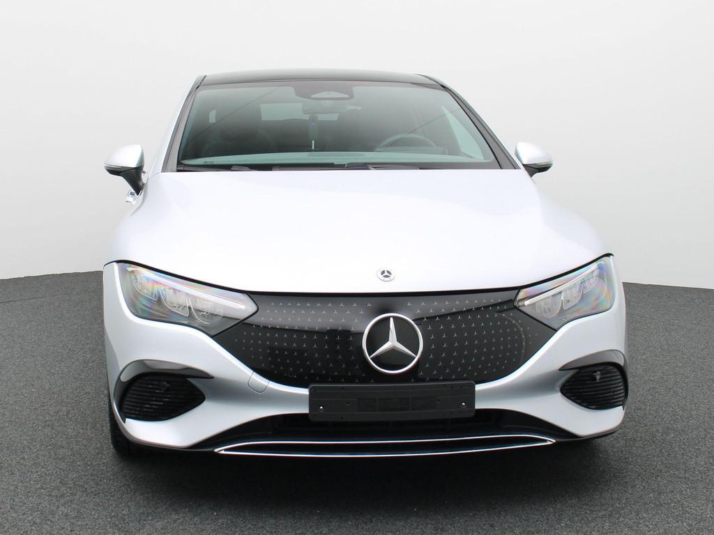 Mercedes-Benz EQE 300 Business Line + LEDER + PANORAMISCH DA, Auto's, Mercedes-Benz, Automaat, Achterwielaandrijving, EQE, 613 km