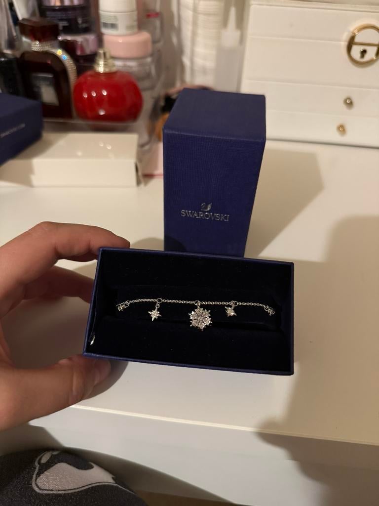 swarovski MAGIC BRACELET CZWH/RHS M  nieuw, Handtassen en Accessoires, Armbanden, Ophalen of Verzenden, Zo goed als nieuw, Wit