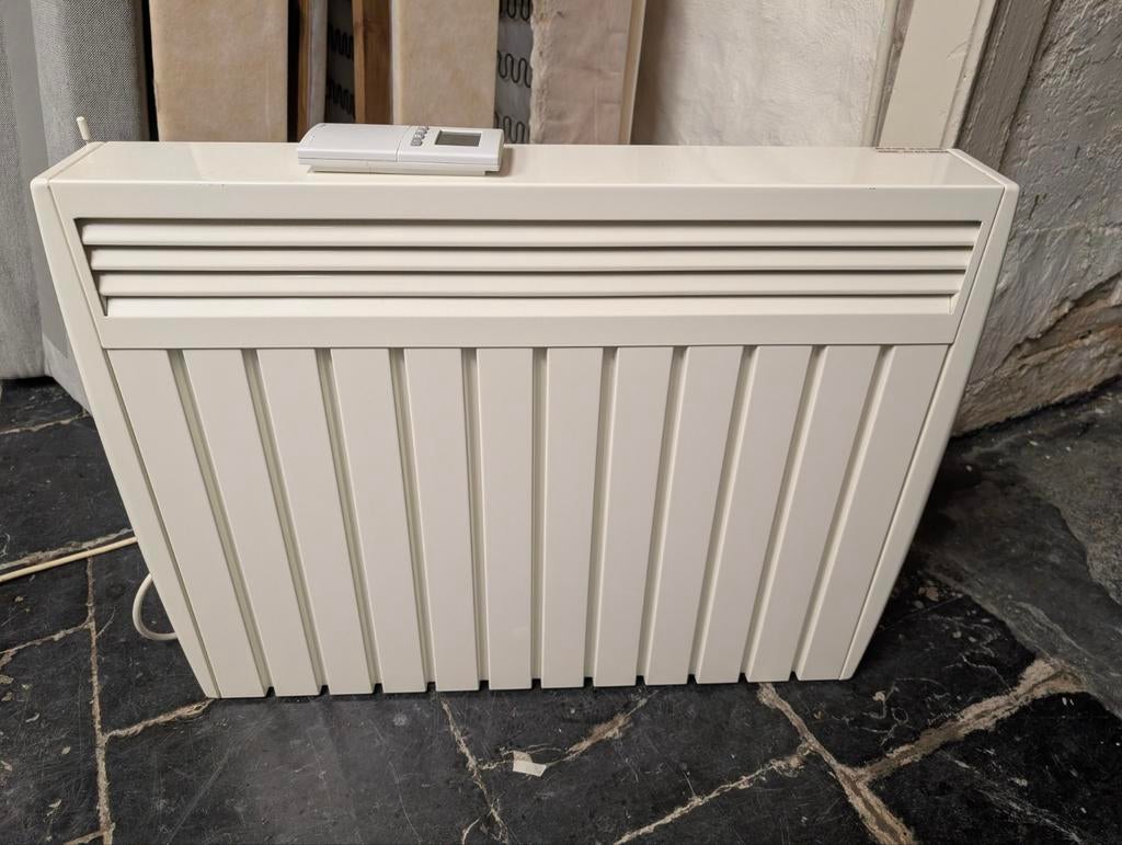 Radiateur électrique super économique ATERNO - 1500 watts, Enlèvement, 80 cm