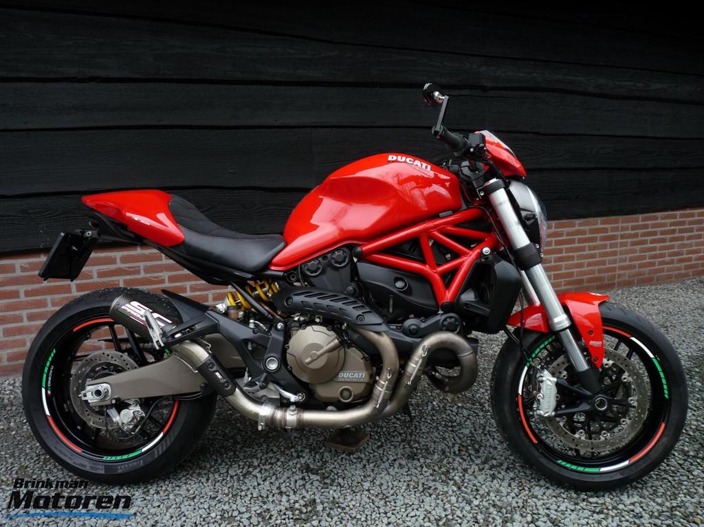 Ducati Monster 821 ABS