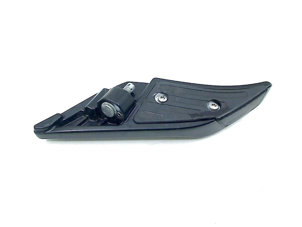 DUOSTEUN COMPLEET LINKS ACHTER SR COMPACT GT200 E5 (RP8MD), Dhr. S. di Majo, Gebruikt, Info@cama-motorparts.nl, P.J. Troelstraweg 8 8
3144 CX  MAASSLUIS, NL