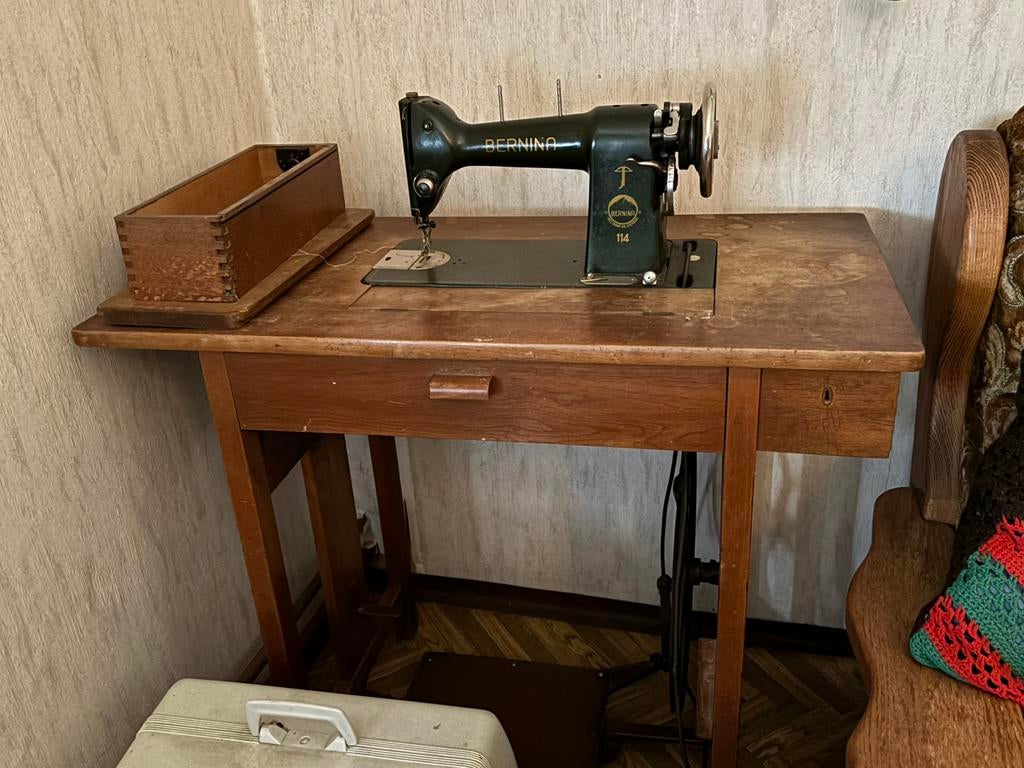 Naaimachine Berlina, Antiek en Kunst, Antiek | Naaimachines, Ophalen