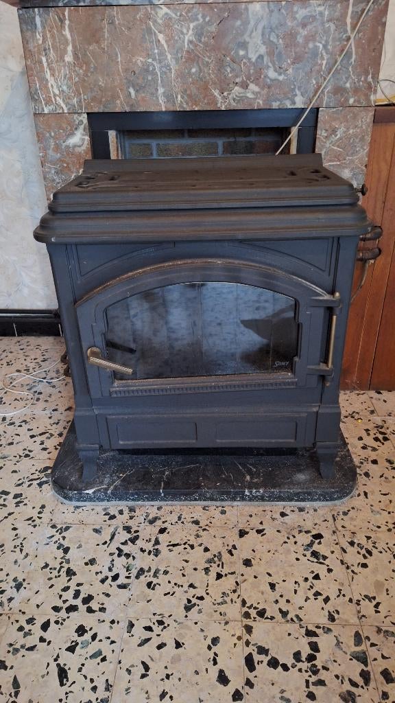 Klassieke vintage Mazoutkachel, Huis en Inrichting, Kachels, Ophalen, Gebruikt, Vrijstaand, Overige soorten