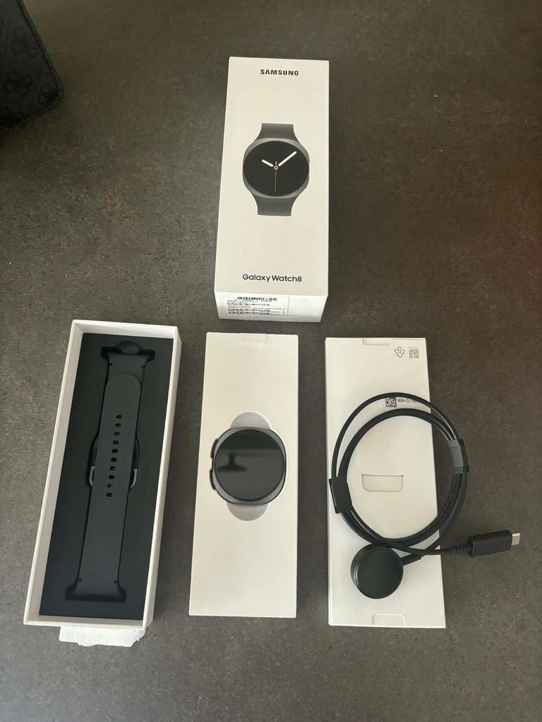 Samsung Galaxy Watch 8 neuve, Bijoux, Sacs & Beauté, Montres connectées, Comme neuf, État, Enlèvement ou Envoi