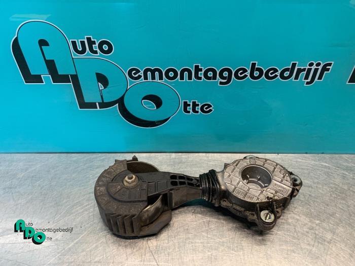 Rouleau tendeur courroie trapézoïdale multiple d'un Peugeo, -, 3 mois de garantie, Utilisé, -