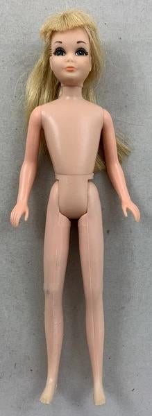 Barbie Skipper Partytime Wimpers Buigbare Benen 9923 1977, Verzenden, Zo goed als nieuw, Fashion Doll