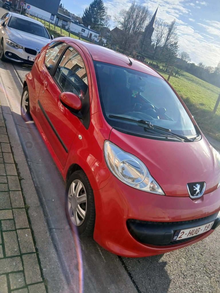 Peugeot 107, Auto's, Peugeot, Voorwielaandrijving, Stof, Handgeschakeld, Grijs