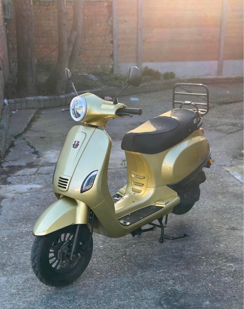 Gts Toscana dynamic 2024, Vélos & Vélomoteurs, Autres marques, Comme neuf, Enlèvement, 50 cm³