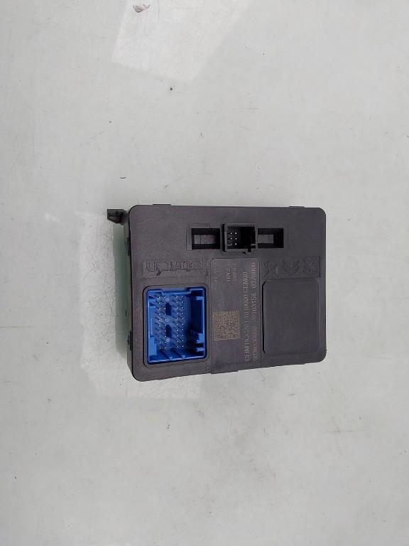 COMPUTER KACHEL Opel Corsa F (UB / UH / UP) (01-2019/-), Auto-onderdelen, Gebruikt, Opel