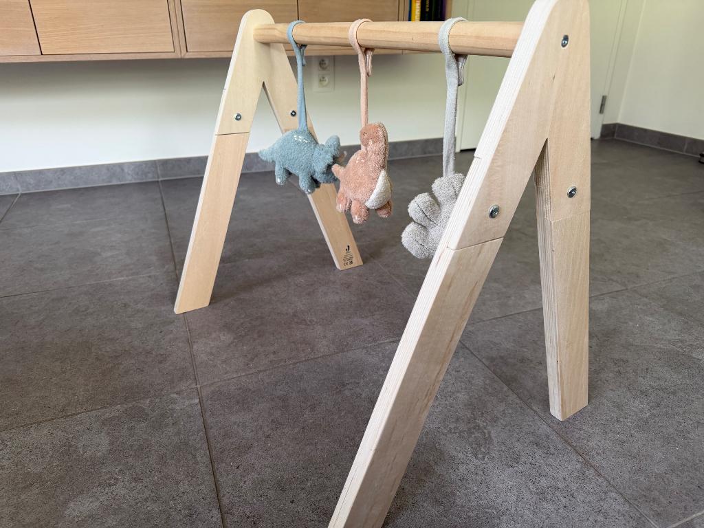 Babygym Jollein (houten speelboog) met dino’s, Kinderen en Baby's, Ophalen, Zo goed als nieuw, Babygym