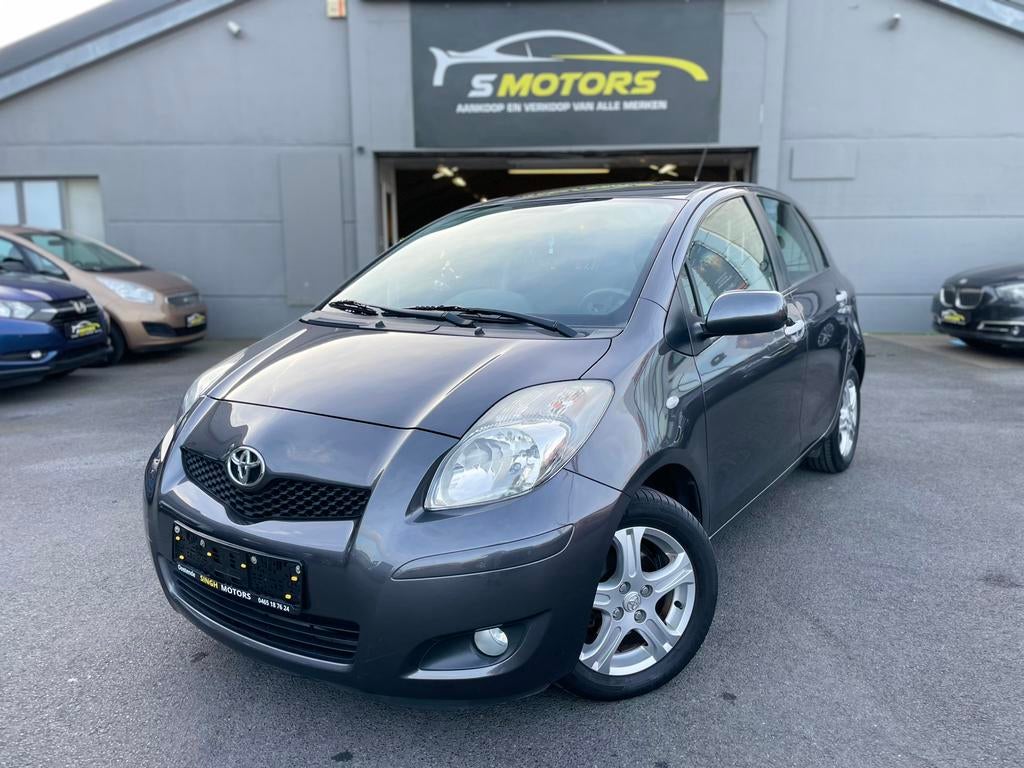 Toyota Yaris 1.3i | AUTOMAAT | Airco | 1eigenaar *GARANTIE*, Autos, Achat, Entretenue par le concessionnaire, 5 portes, 5 places