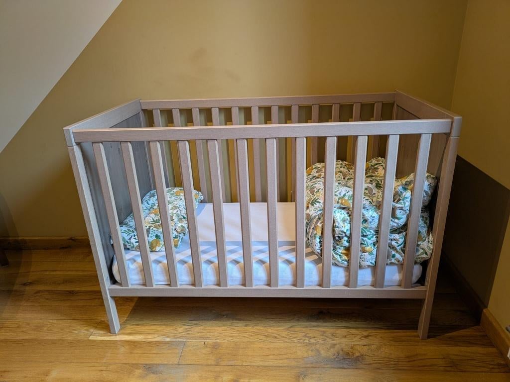 Slaapkamer baby, Kinderen en Baby's, Kinderkamer | Complete kinderkamers, Zo goed als nieuw, Jongetje of Meisje, Ophalen