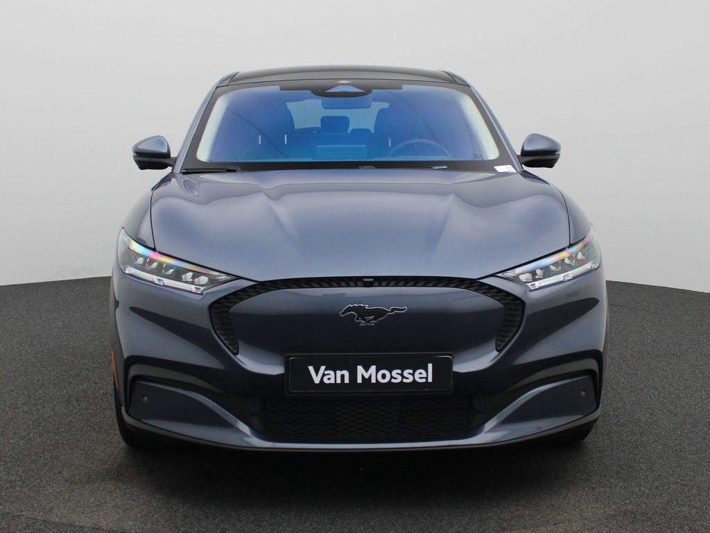 Ford Mustang Mach-E Extended RWD 98 kWh LONG RANGE | NAVI |, Automaat, Gebruikt, 750 kg, Lichtsensor