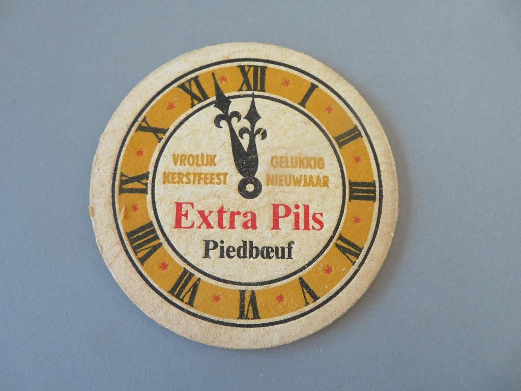 oud bierviltje Extra Pils Piedboeuf vrolijk kerstfeest, Ophalen of Verzenden, Zo goed als nieuw, Viltje(s), Overige merken