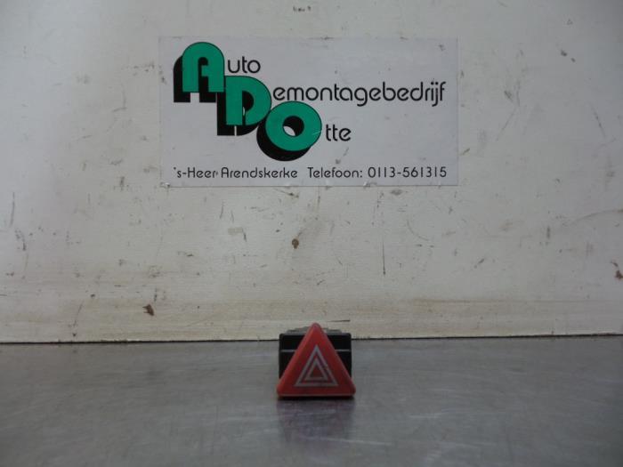 Commutateur éclairage d'urgence d'un Audi A3 (A3 03-), Autos : Pièces & Accessoires, -, 3 mois de garantie, Audi, Utilisé