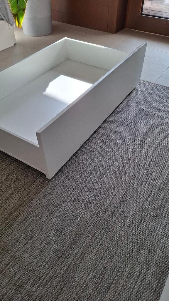 Tiroir de lit IKEA MALM blanc (100 cm) - Neuf avec fissure, Maison & Meubles, Comme neuf, Enlèvement, Autres matériaux, Blanc