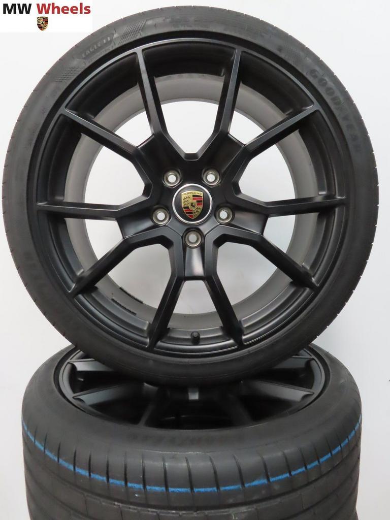 Porsche Taycan 21 inch velgen Origineel Spyder zomerbanden, Gebruikt, -, 265 mm, -