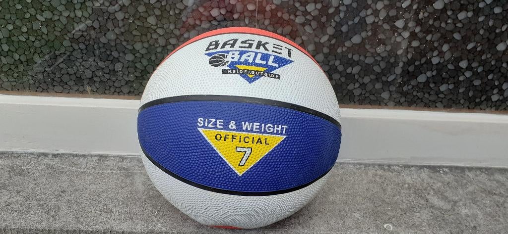 basketbal, Sport en Fitness, Basketbal, Ophalen of Verzenden, Zo goed als nieuw, Bal