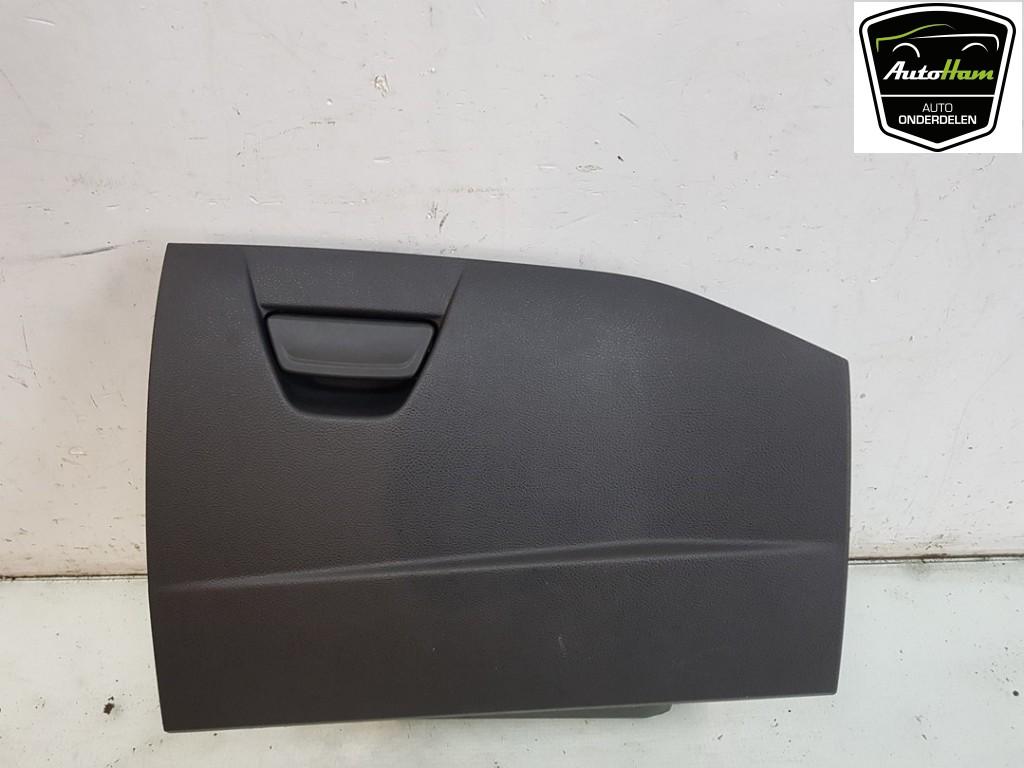 COMPARTIMENT A GANTS Ford Focus 3 (07-2010/02-2020), Utilisé, Ford