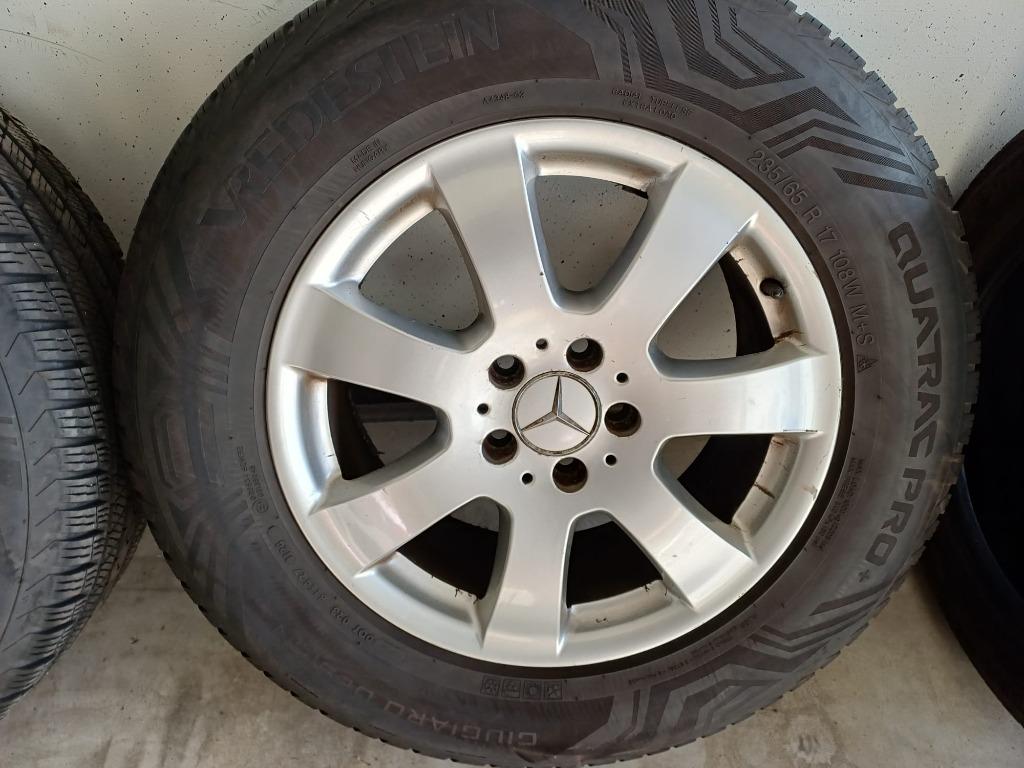 BANDEN Mercedes ML  235-65-17  Prijs per SET, Ophalen, Gebruikt, 17 inch, 235 mm