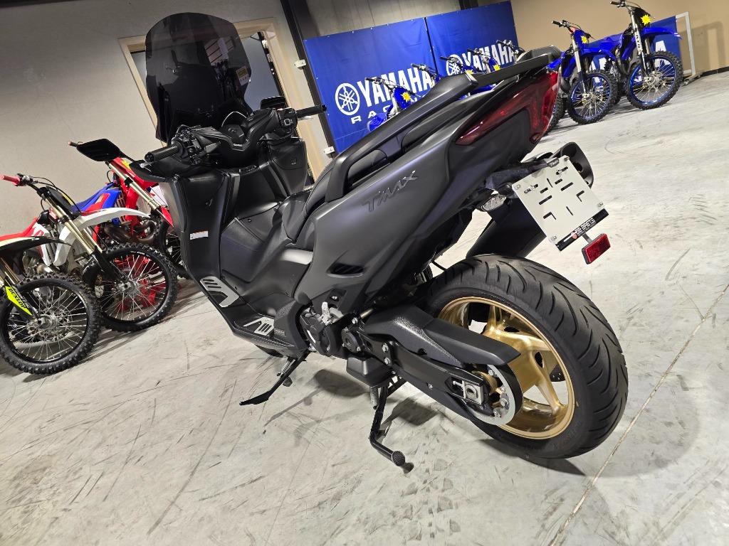 Yamaha TMAX TECH MAX 2021 - foto 3