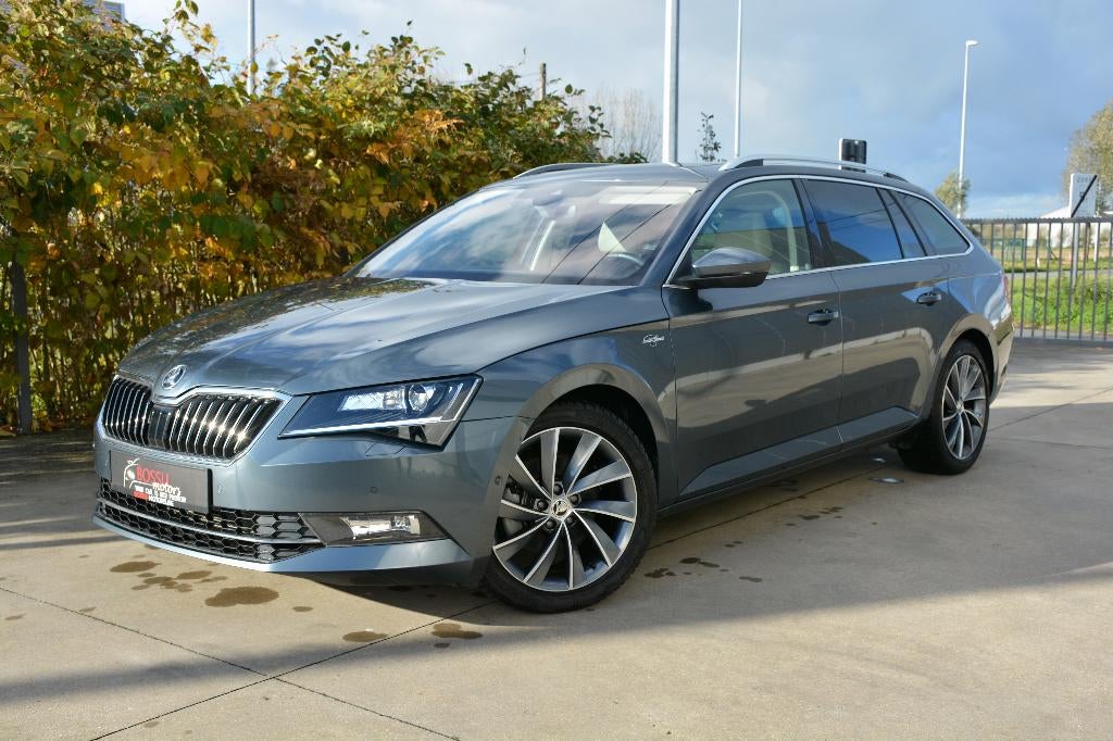 SKODA SUPERB 1.5TSI DSG/L&K/NAVI/ZETELVER/LED/KEYLESS/XENON, Autos, Skoda, Cuir, Entreprise, Break, Automatique