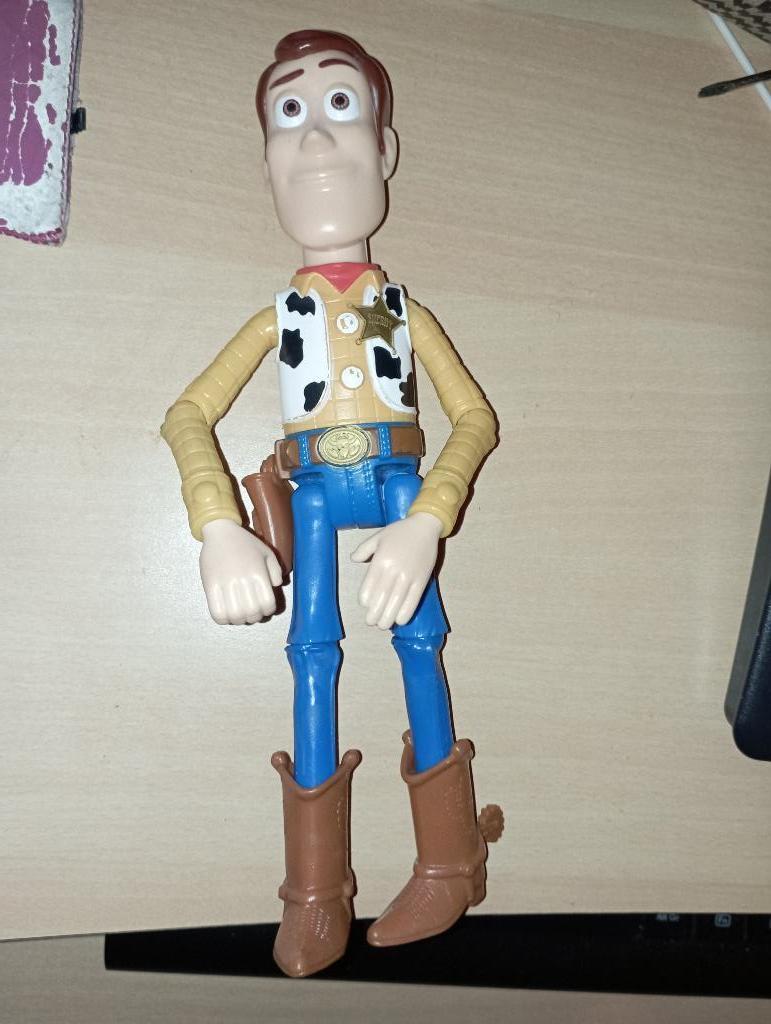 499) Toy story Woody, Collections, Disney, Utilisé, Statue ou Figurine, Autres personnages, Enlèvement ou Envoi