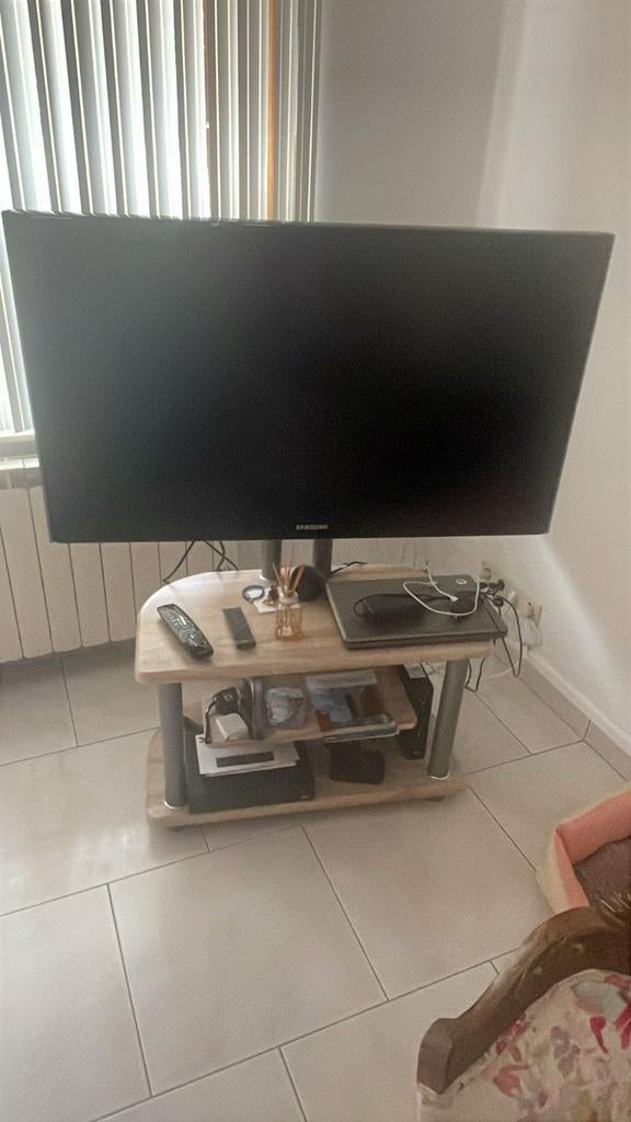 télévision Samsung et meuble, Enlèvement, Comme neuf, Samsung