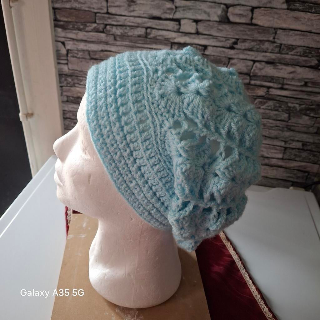 Turquoise muts voor volwassenen mooie kleur , acryl wol, Kleding | Dames, Ophalen of Verzenden, Muts