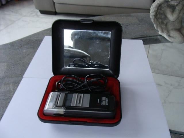 rasoir électrique dans sa boite, marque Dunway, vientage, Enlèvement ou Envoi, Utilisé