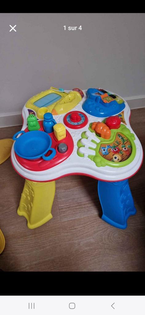 Table d’activités chicco, Enfants & Bébés, Enlèvement ou Envoi, Comme neuf