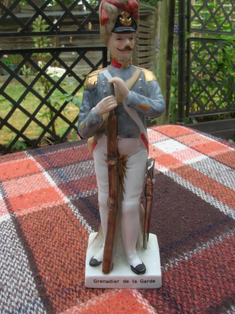 figurine, Antiek en Kunst, Ophalen of Verzenden
