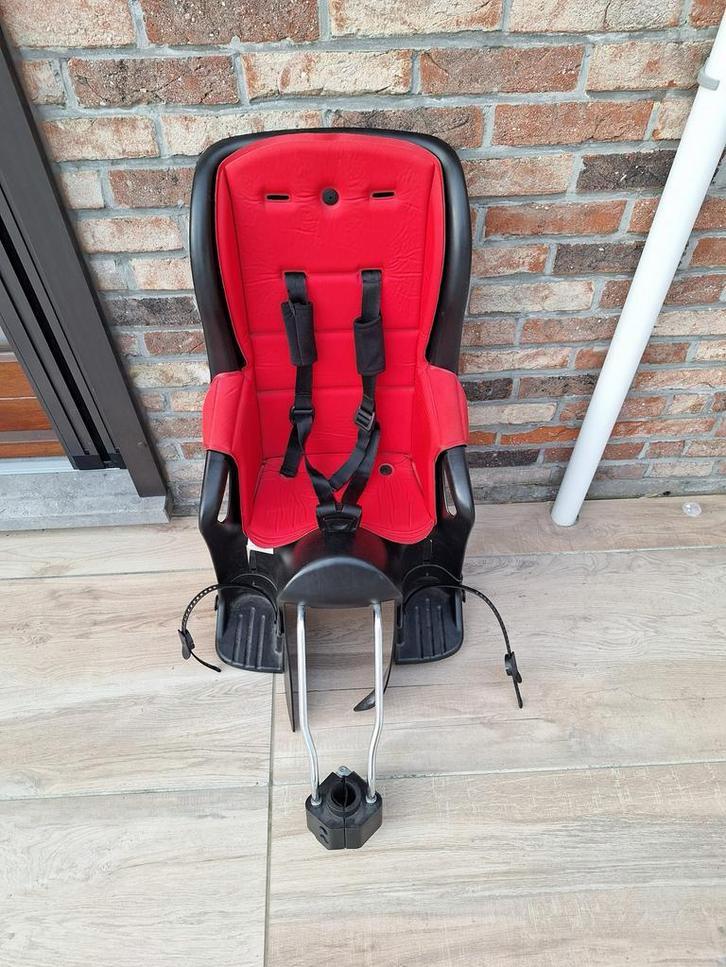 Siège de vélo Römer, Vélos & Vélomoteurs, Enlèvement ou Envoi, Repose-pieds, Utilisé, 9 à 18 kg