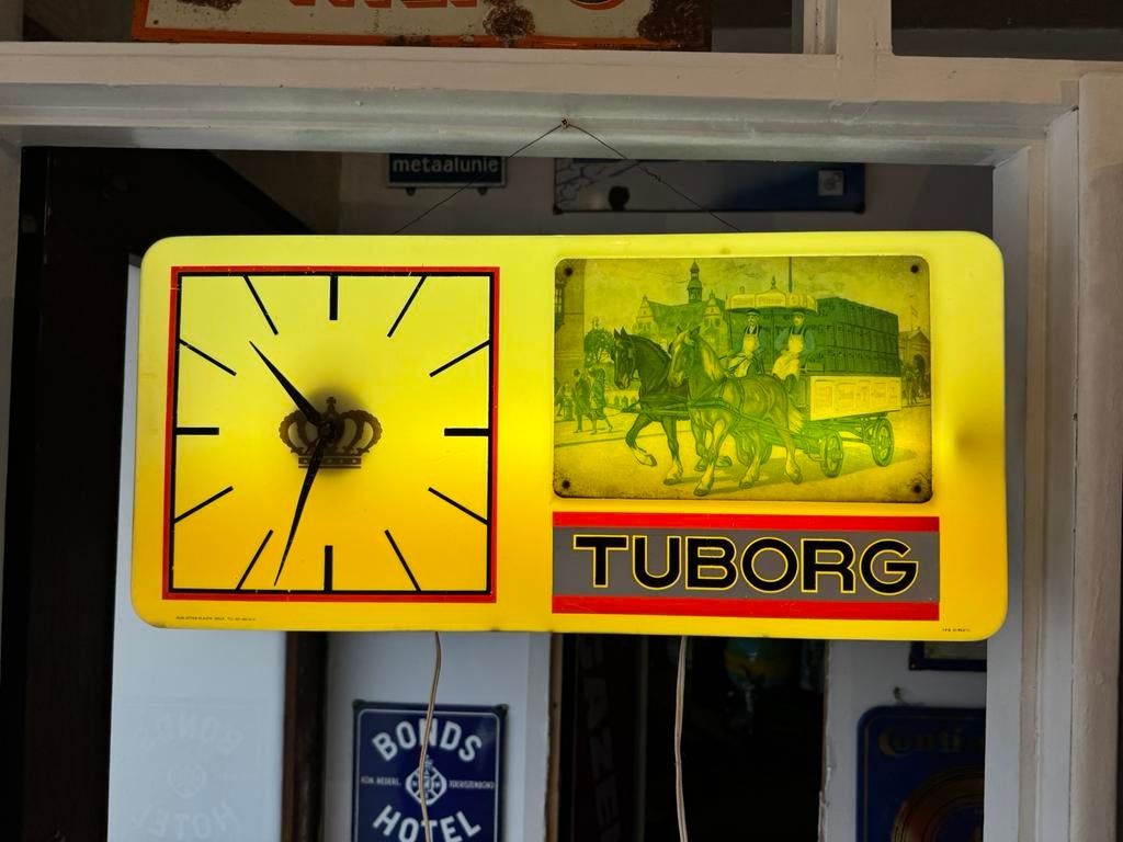 TUBORG bier reclame lichtbak 1975, Verzamelen, Merken en Reclamevoorwerpen, Gebruikt, Lichtbak of (neon) lamp, Ophalen