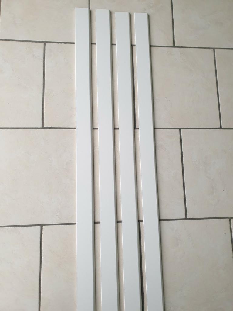 4 plinthes bois blanches neuves, Enlèvement ou Envoi, Neuf, Plinthes