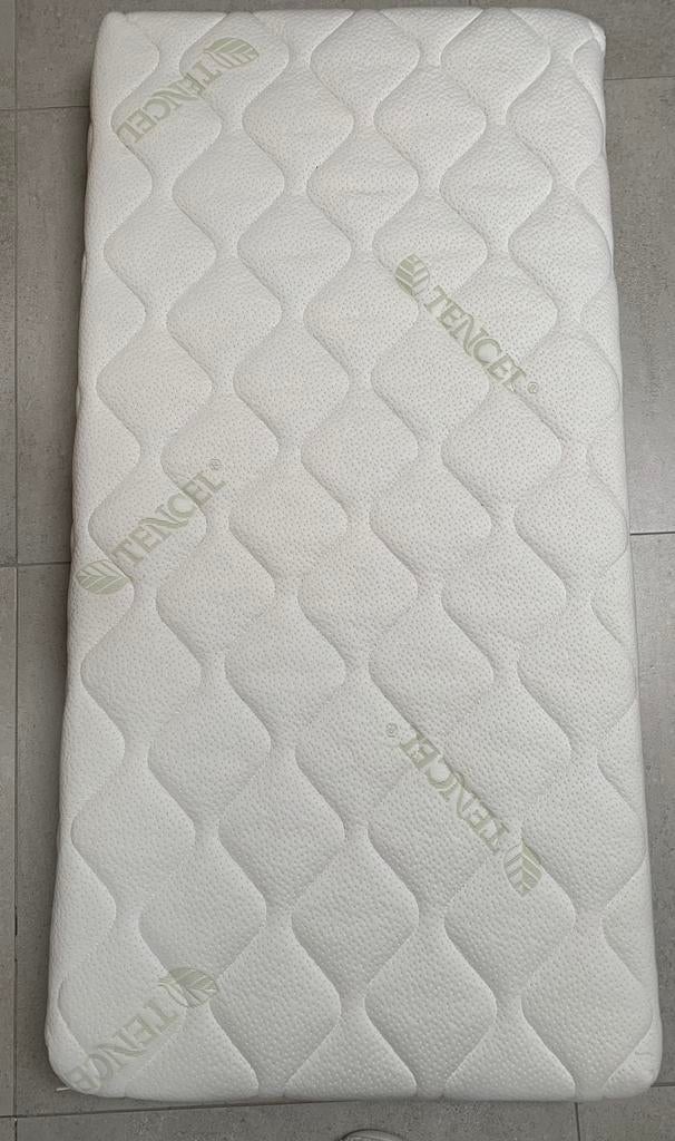 Babymatras 60x120x10 cm ABZ witte panter, Autres dimensions, Matelas, Comme neuf, Enlèvement